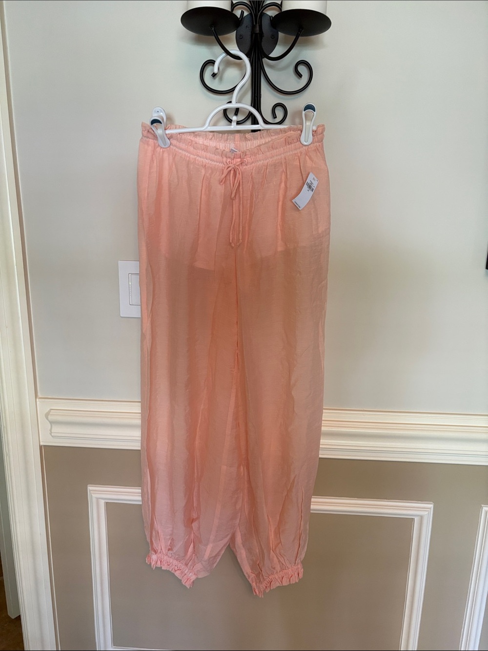 Old Navy size XS Light Peach Drawstring sheer balloon pants, Never been Worn